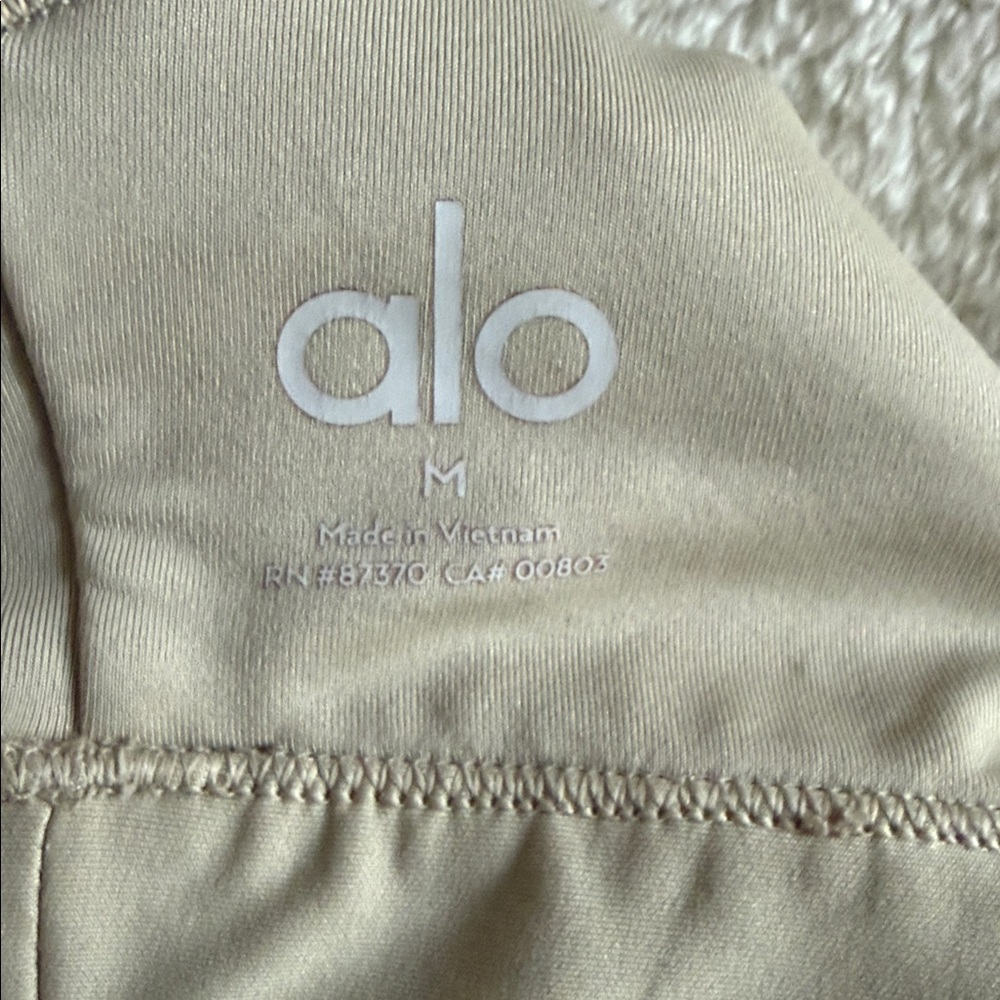 Alo Airlift intrigue bra - Picture 4 of 4
